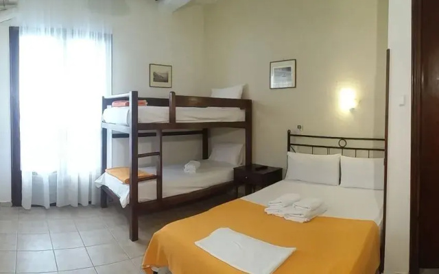 Hotel Argo