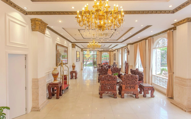Seavitel Beach Hotel Da Nang