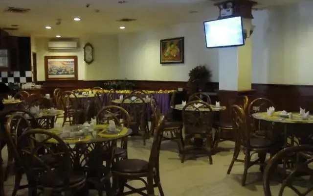 Grand Park Hotel