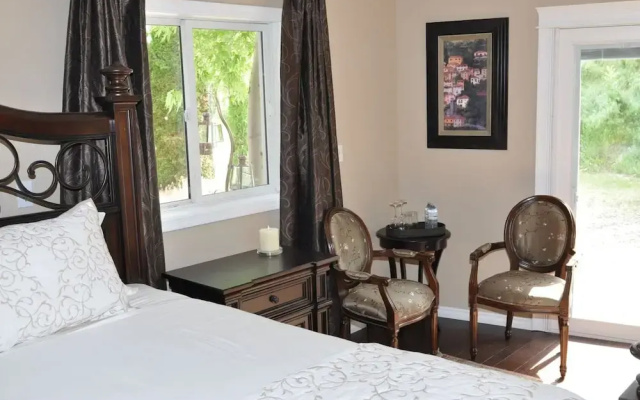 Serenata Guesthouse & Vineyard Retreat