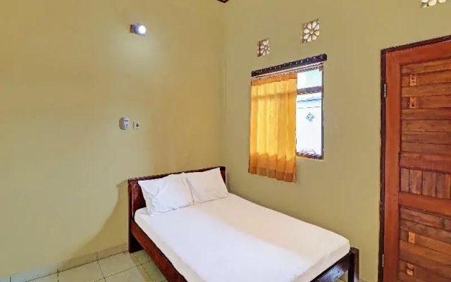 OYO 91208 Suana Guest House