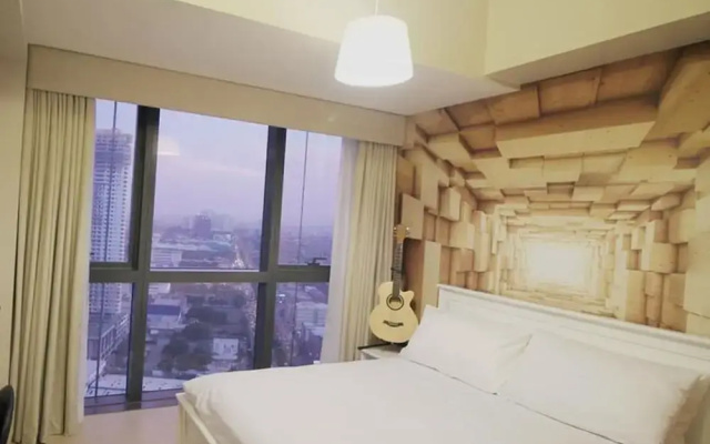 MaxStays - Max Style @ One Eastwood Avenue