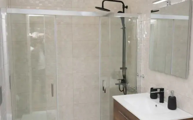 Koules Sea View City Apartment