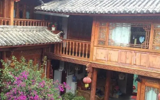 丽江溪雪居客栈