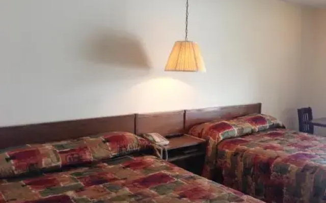 High River Motor Motel