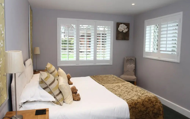 Salty Monk Hotel
