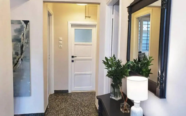COZY Stylish Apt., 800m to METRO, 2min to Highway