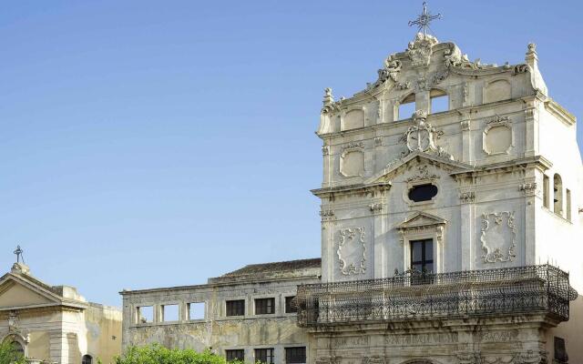 Hotel Mercure Siracusa Сиракуза вид на фасад