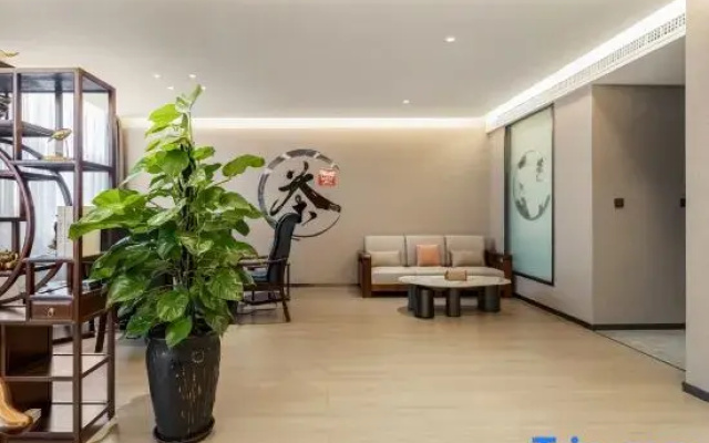 Taifeng Hotel (Qujing Wanda Bund)