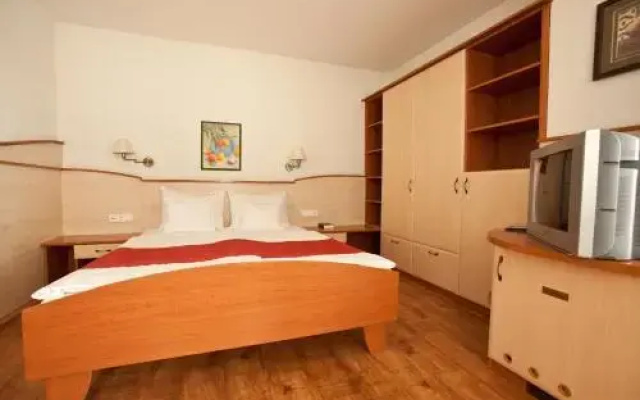 Hotel Makár Sport & Atrium