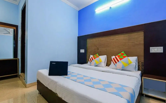 OYO 18595 Home Exotic Stay Tibetan Mini Market