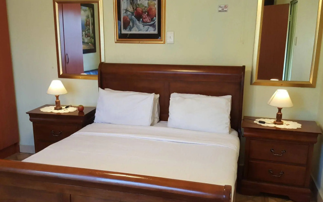 Golden Gate Guest House