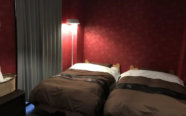 Japanese Style Hotel Momoyama