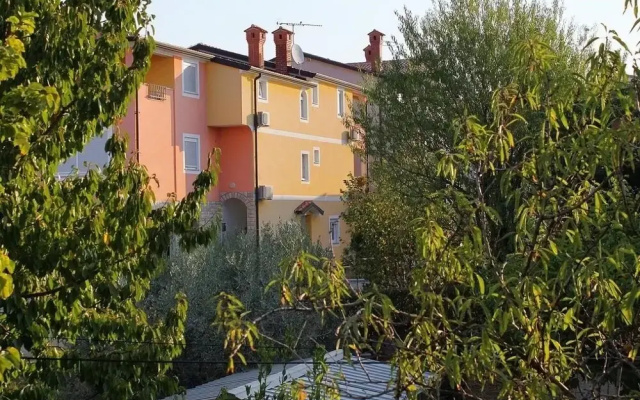 Neva - Great Location - A4 Prvi kat do Vrta