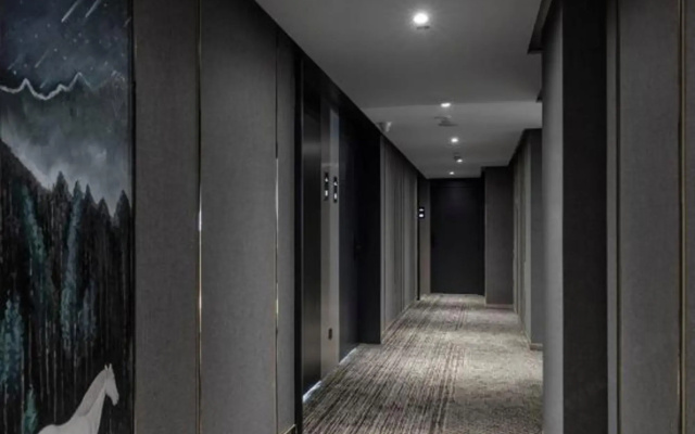 Ruige Hotel