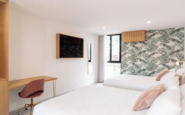 Surfside 22
