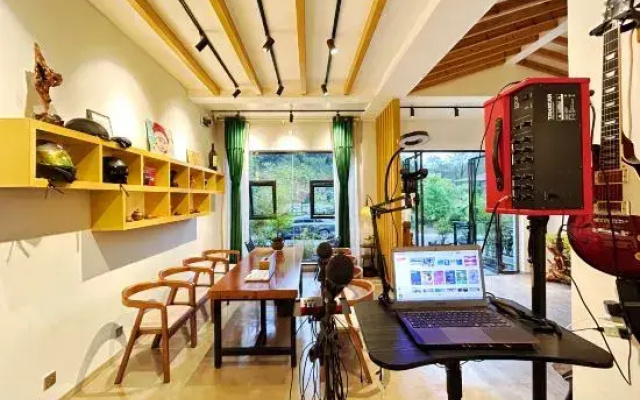 Mountain Diary Guesthouse