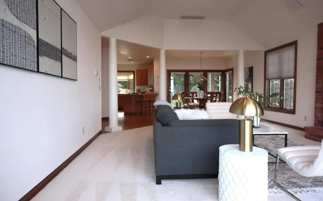 Coastal Haven Seaside Serenity Retreat