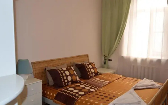 Day By Day Apartment