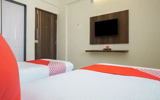 Hotel Twin Tower 2 By OYO Rooms
