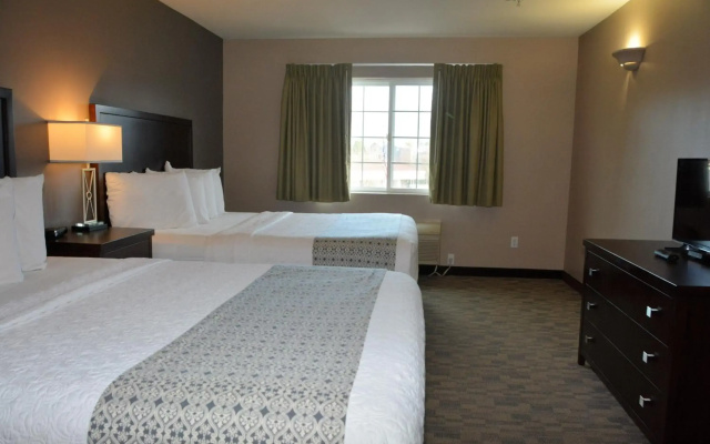 FairBridge Inn & Suites Dupont