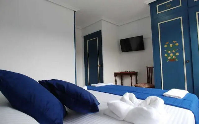 Hostal & Restaurante Miralpas