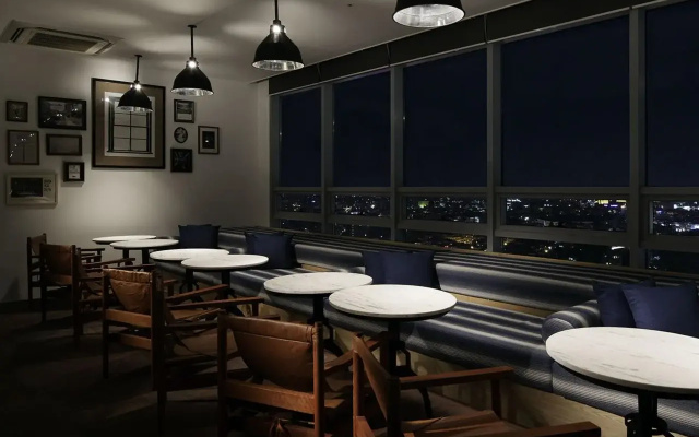 The H22 by Tama Hotel