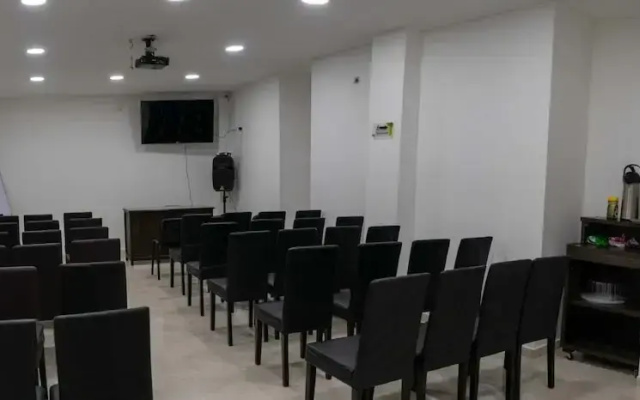 Hotel Plataneras Plaza
