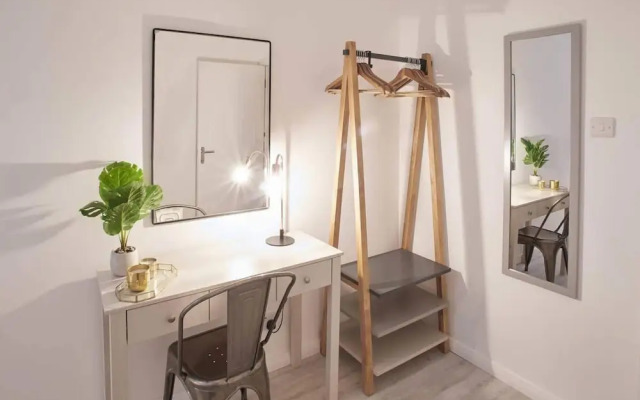 Host Stay The Surfer s Loft Apartment
