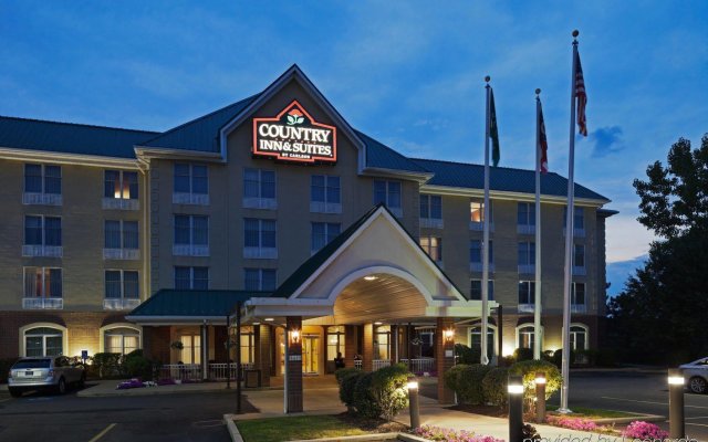 Отель Country Inn & Suites by Radisson, Cuyahoga Falls, OH США, Кайахога-Фолс - отзывы, цены и фото номеров - забронировать отель Country Inn & Suites by Radisson, Cuyahoga Falls, OH онлайн вид на фасад