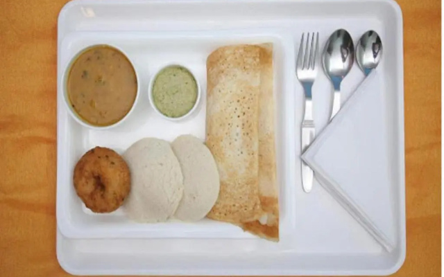 OYO 65927 Balaji Grand Inn