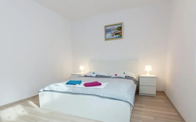 Awesome Home in Zadar With 3 Bedrooms and Wifi