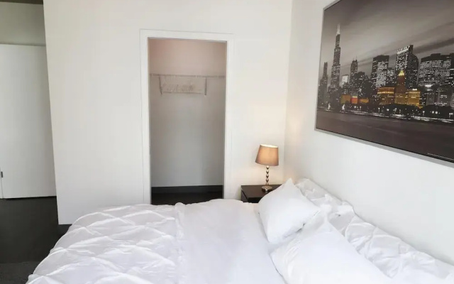 DCH 215 Lake