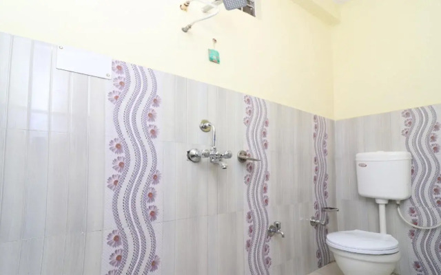 Kanak Palace By OYO Rooms