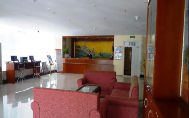 Hanting Express Shenyang Nanjing South Street