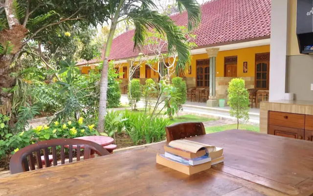 D'abians House