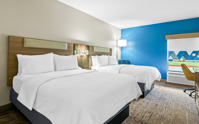 Holiday Inn Express And Suites Joplin Southeast by IHG