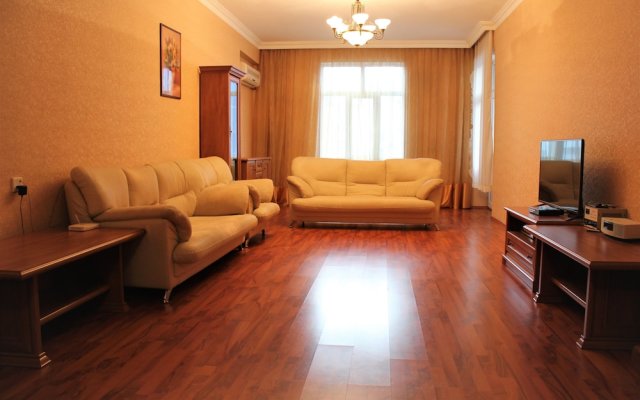 Apartment on Murtuza Mukhtarov 179 0