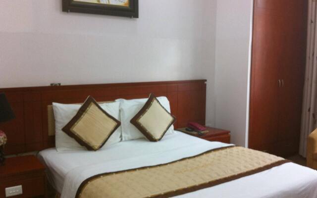 My Hoa 2 Hotel Ханой комната для гостей