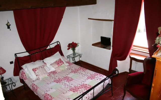 Castel chambres, château de Malves