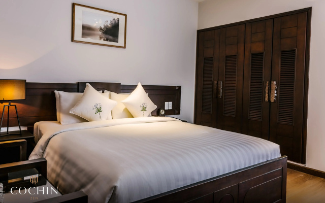 Cochin Zen Hotel