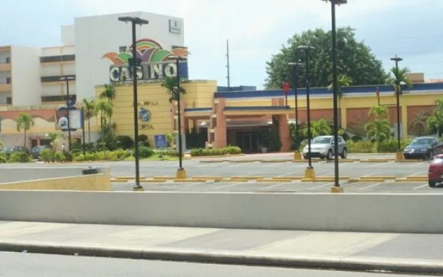 Hotel Hispaniola & Casino