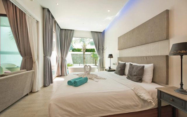 Tropicana Pool Villa