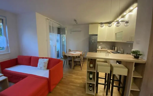 Lux Advent Apartment
