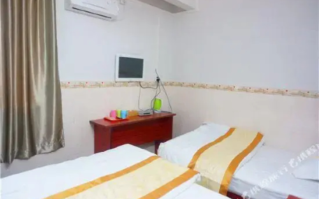 18 Apartment