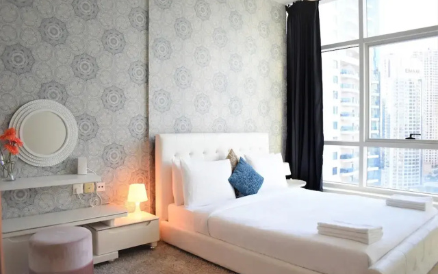 2 Bedroom Apartment in Marina Diamond 4