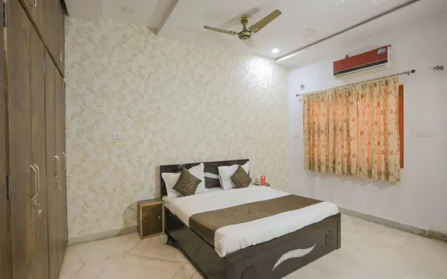 OYO 10287 Home 3BHK Villa near Lake City Mall