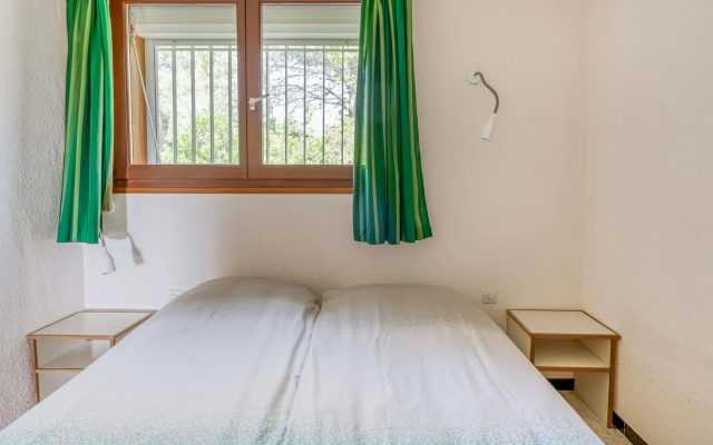 Delightful villa in Prades-sur-Vernazobre with Private Pool
