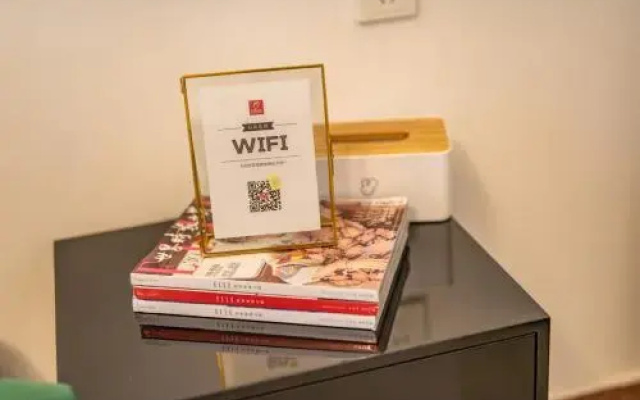 Zhengzhou Zhongyuan·Zhongyuan Wanda· Locals Apartment 00168220