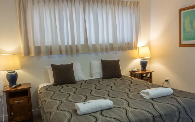 Windward Apartments